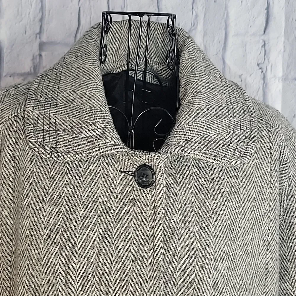 N/A herringbone black